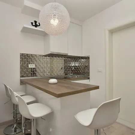 Apartman Petra شقة *